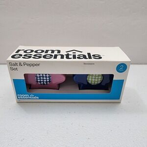 Stoneware Salt & Pepper Flower Shaker Set Pink/Blue New In Box Room Essentials